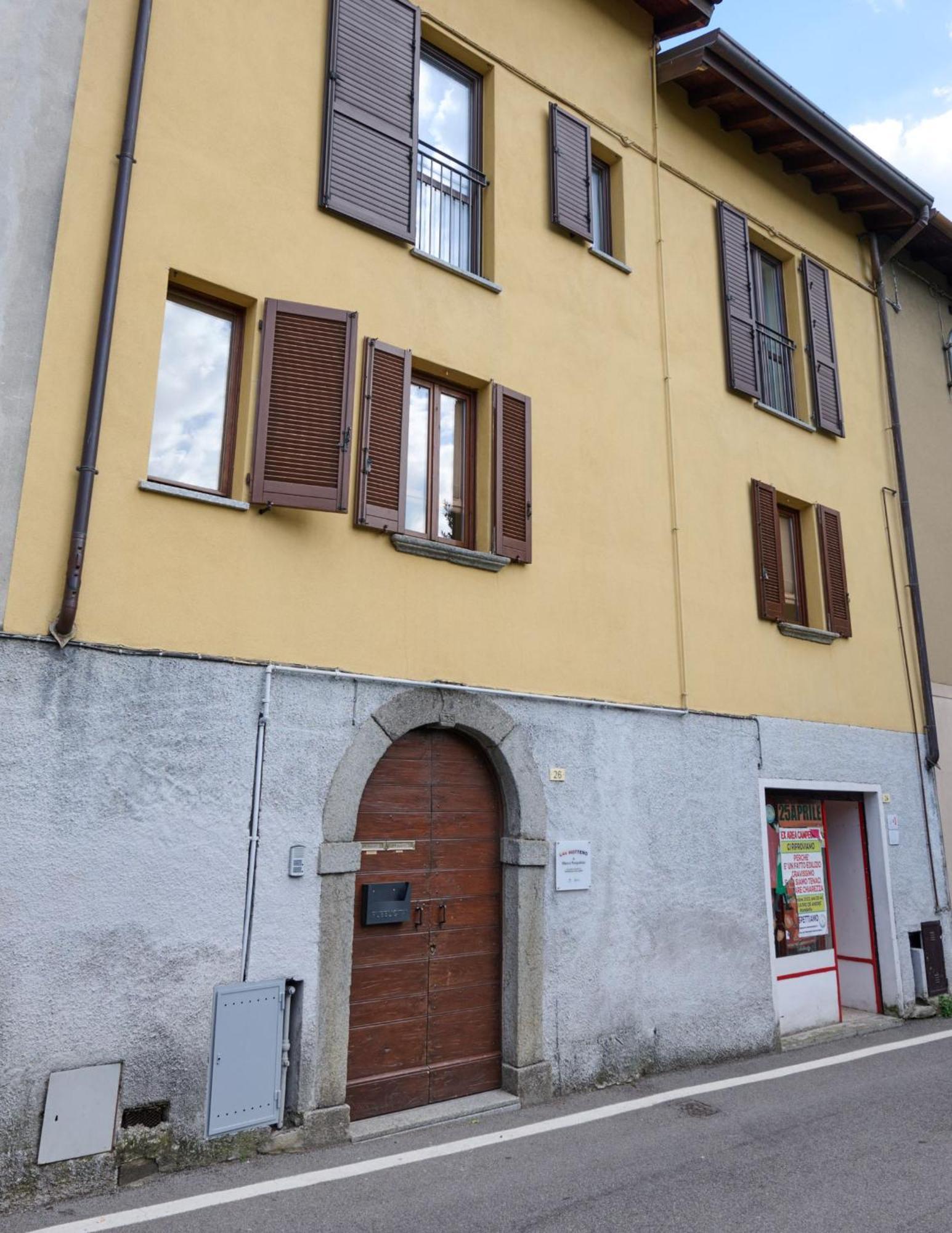 Cav Motteno Mandello del Lario Kültér fotó